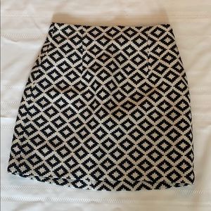 Zara Skirt XS Black and White